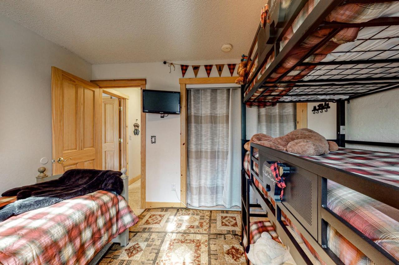 Lazy Bear Retreat Villa Mevers Bagian luar foto